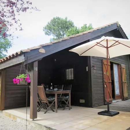 Holiday Lucioles - Hut195
